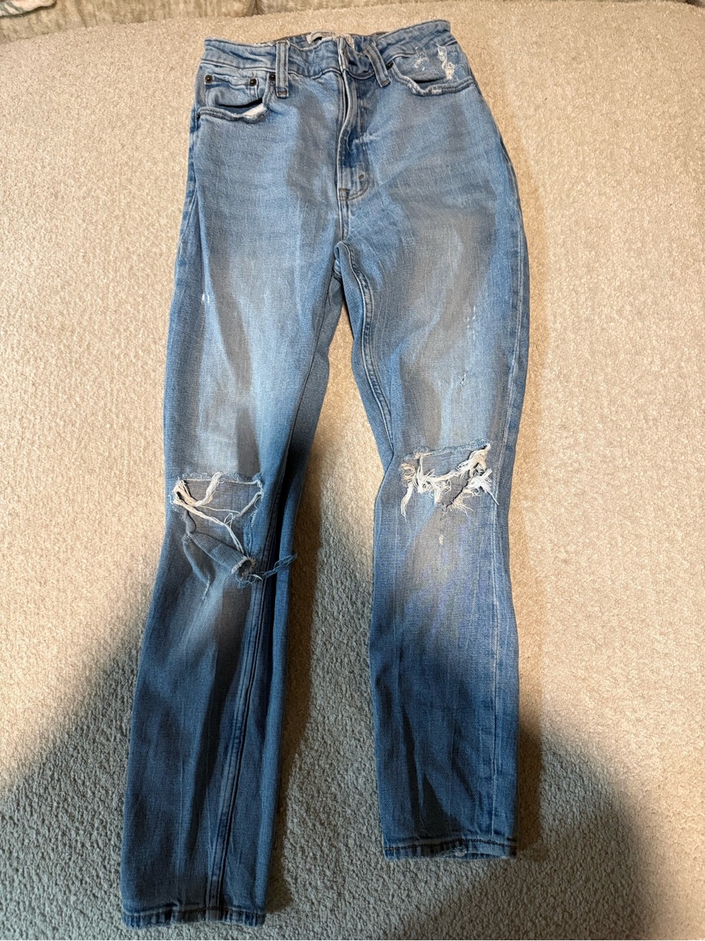 Abercrombie & Fitch Women's Skinny Distressed Light Blue Jeans